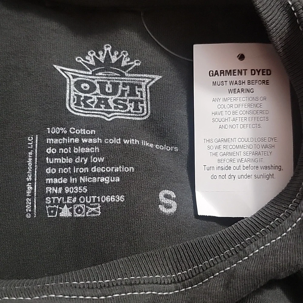 OutKast t-shirt NWT Size small - Picture 6 of 6